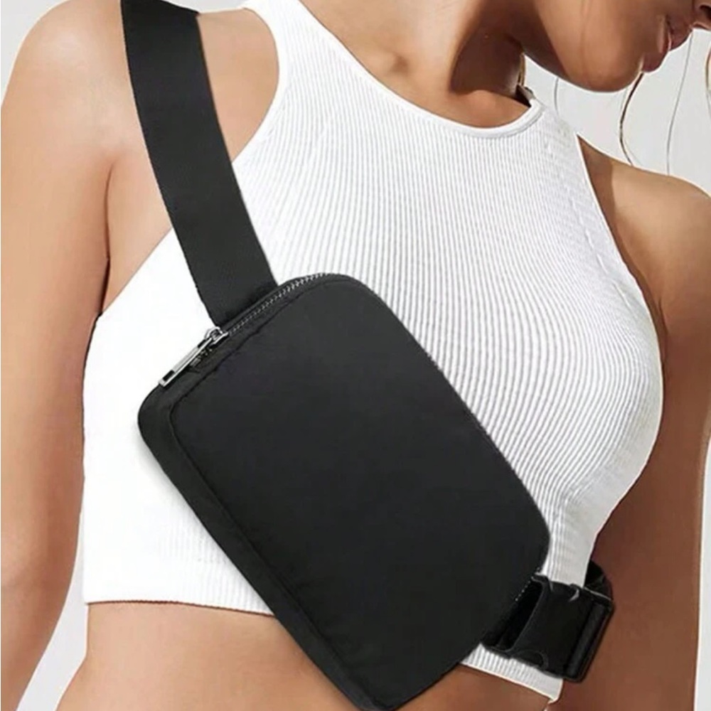 Ladies' All-Match Solid Color Waist Bag With Shoulder Strap